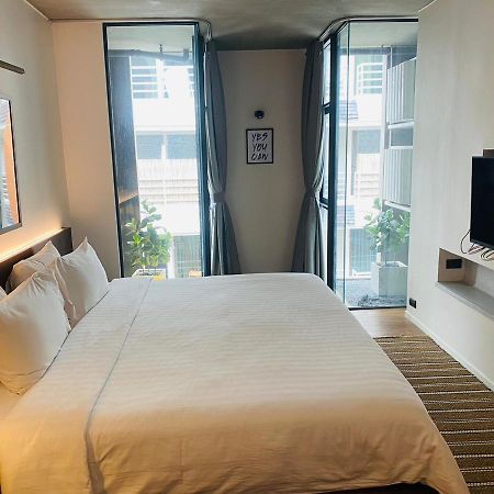 T2 Residence Sathorn Bangkok Exterior foto