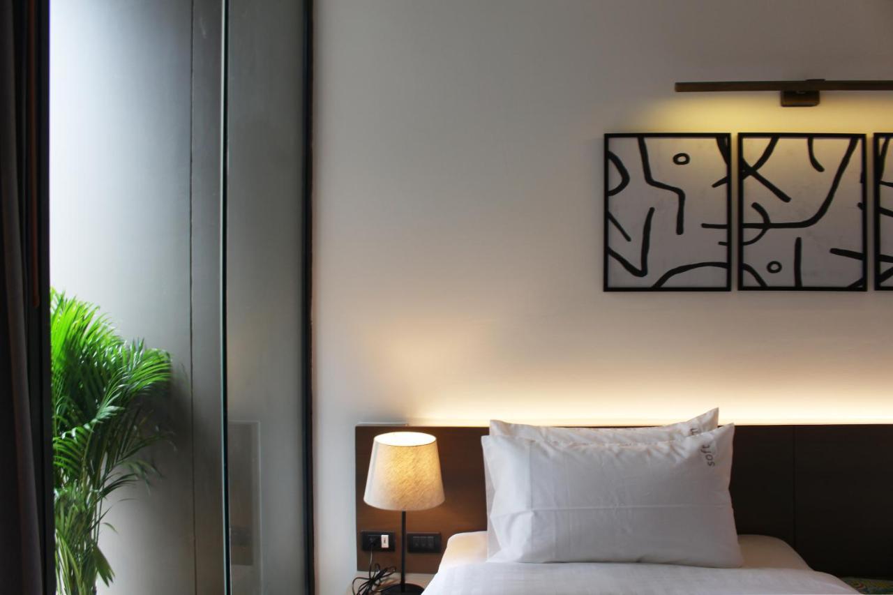 T2 Residence Sathorn Bangkok Exterior foto