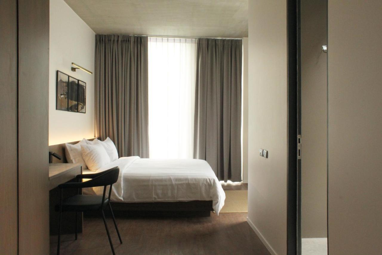 T2 Residence Sathorn Bangkok Exterior foto