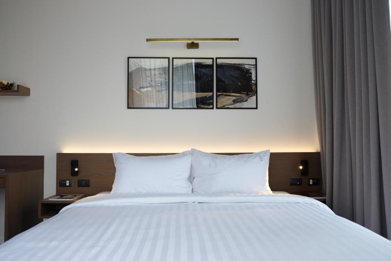 T2 Residence Sathorn Bangkok Exterior foto