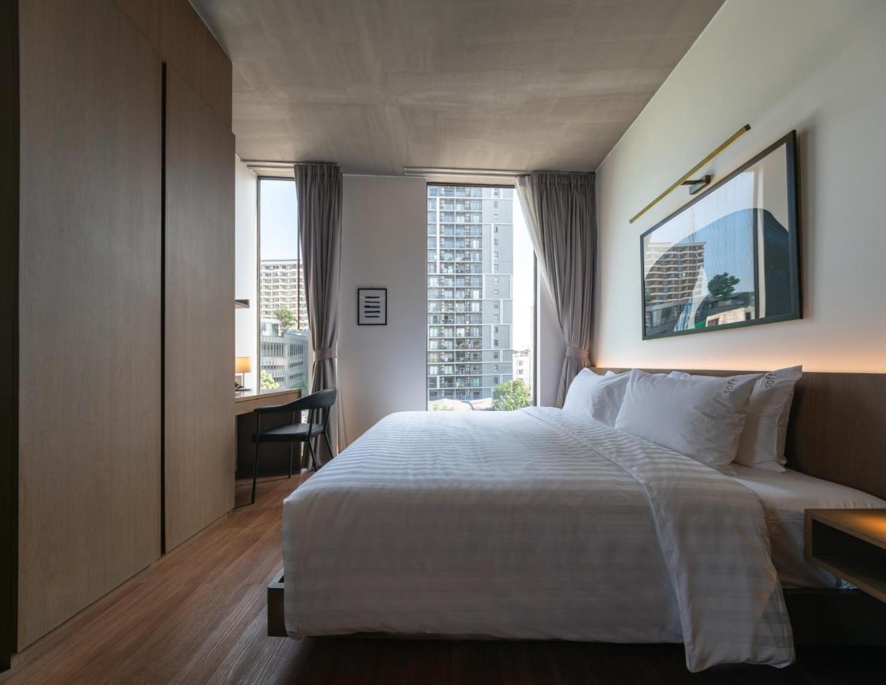 T2 Residence Sathorn Bangkok Exterior foto