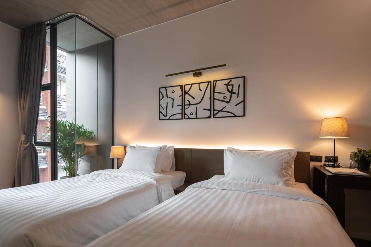 T2 Residence Sathorn Bangkok Exterior foto